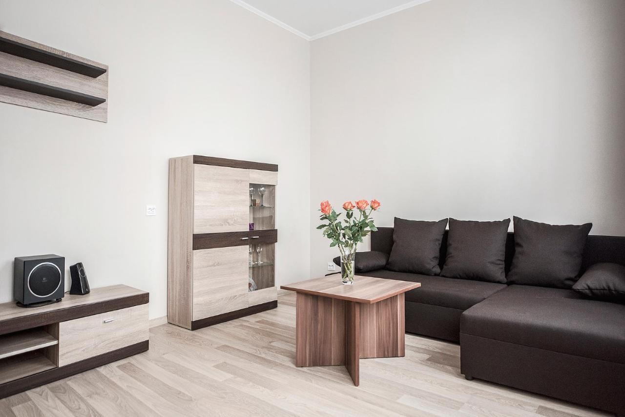 Appartement Valeri Aprtment à Kaunas Extérieur photo