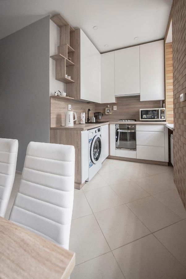 Appartement Valeri Aprtment à Kaunas Extérieur photo