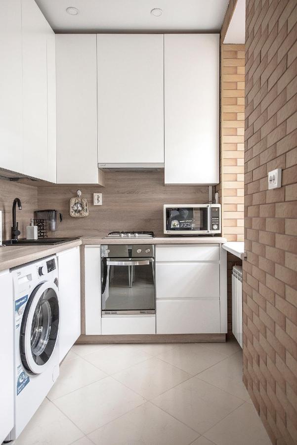 Appartement Valeri Aprtment à Kaunas Extérieur photo